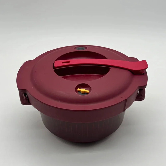 Tupperware Microwave 2-Quart Round Pressure Cooker-NEW - Picture 1 of 8
